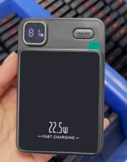 YM-751輕薄磁吸無線22.5W快充行動電源實物